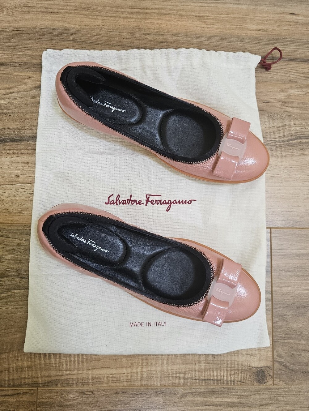 SALVATORE FERRAGAMO Savina Bow-Embellished Leather Ballet Flats Pink